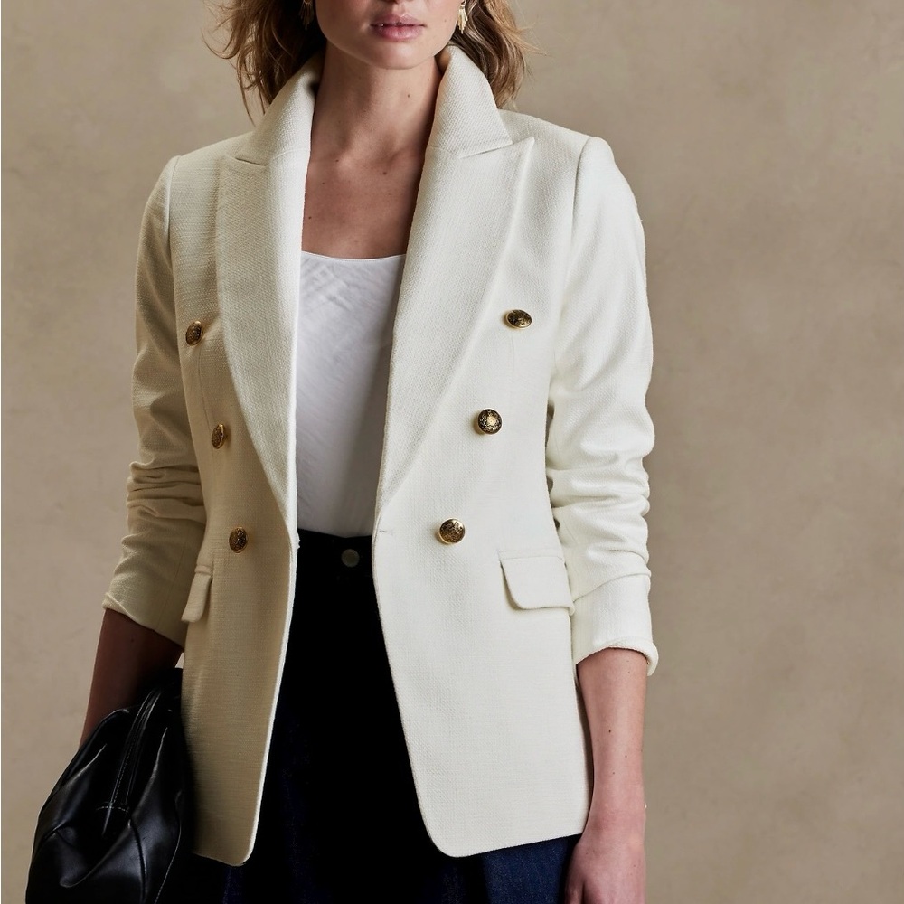 Banana Republic Captain’s Blazer in White Cotton
